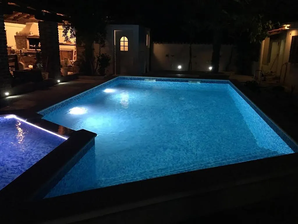 Holiday Home Casa Sole Pula