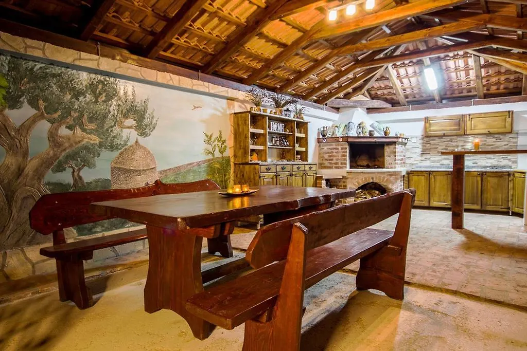Holiday Home Casa Sole Pula
