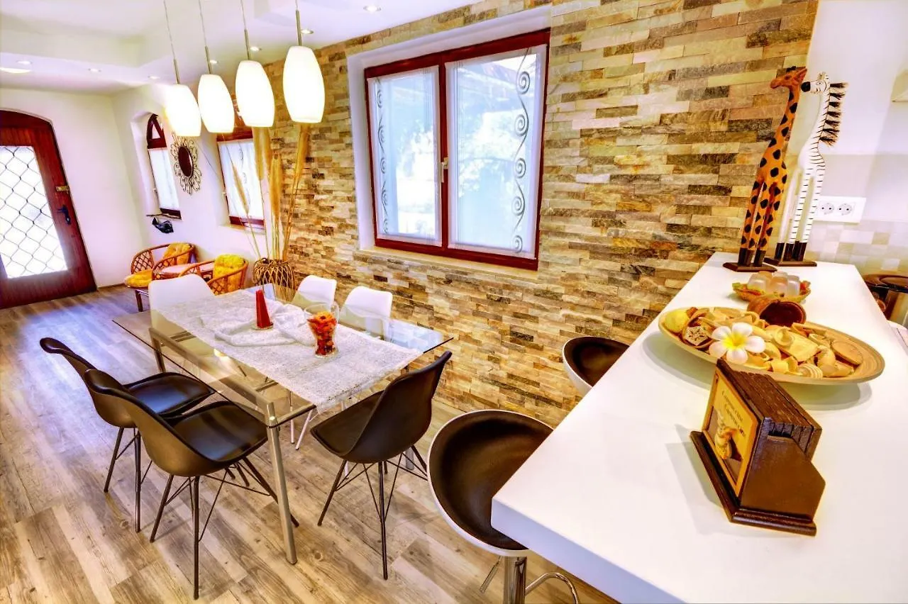 Holiday Home Casa Sole Pula 0*,