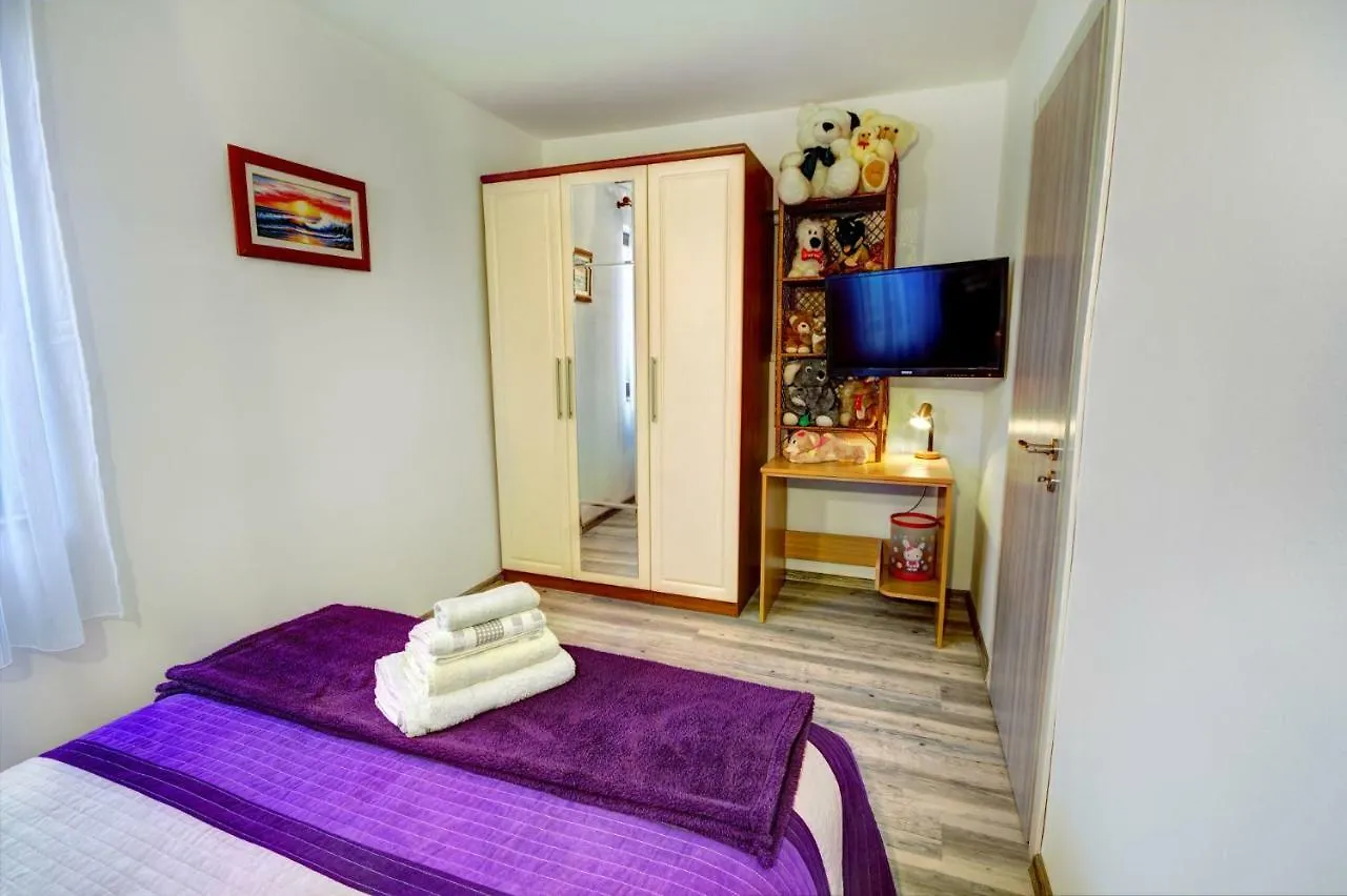 Holiday Home Casa Sole Pula