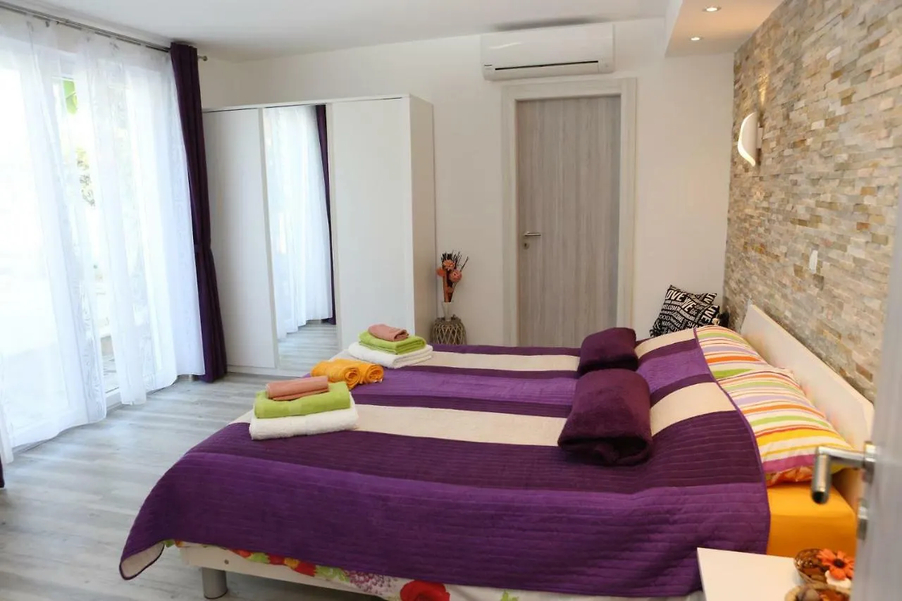 Holiday Home Casa Sole Pula 0*,  Croácia