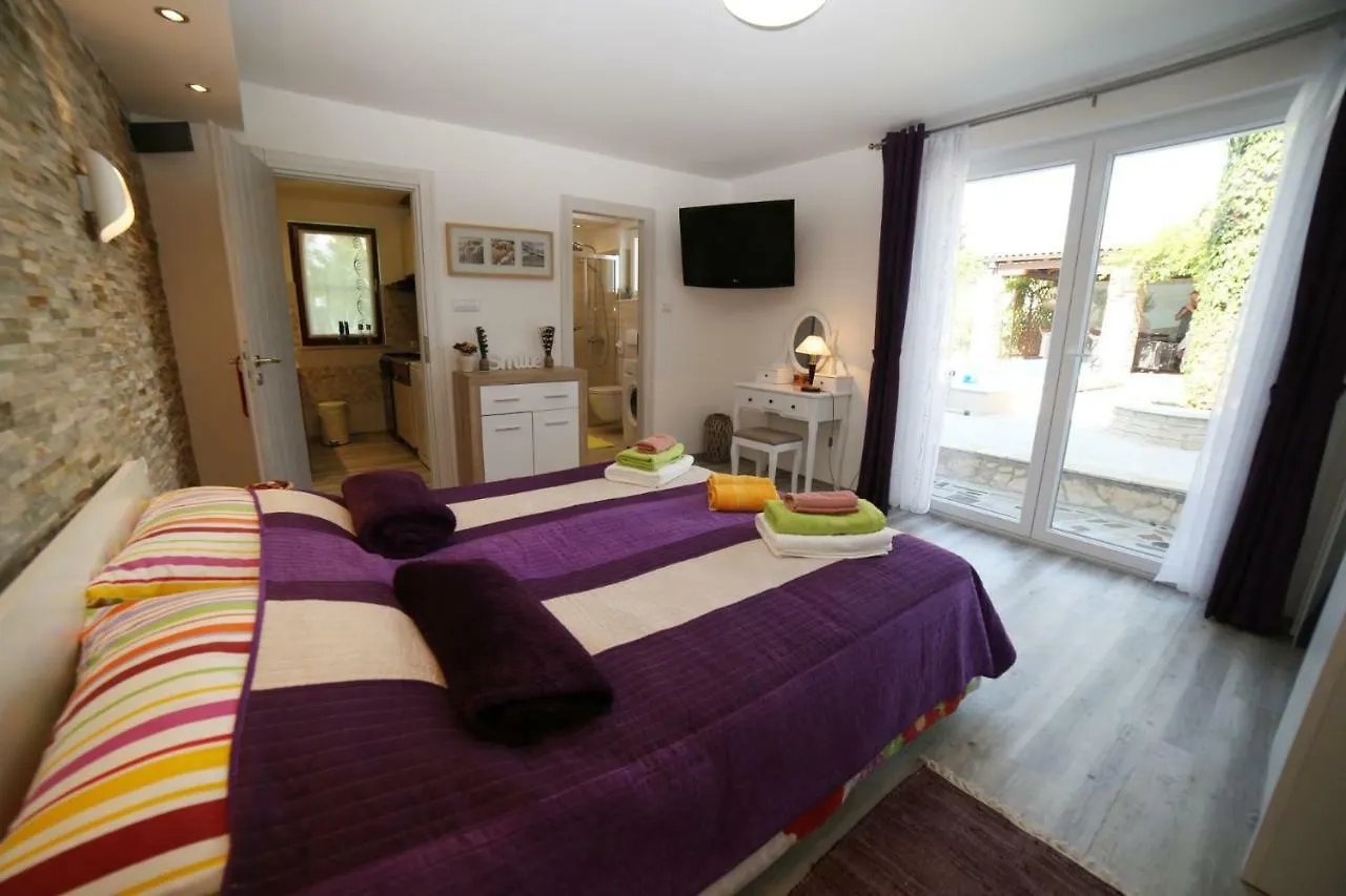 Holiday Home Casa Sole Pula